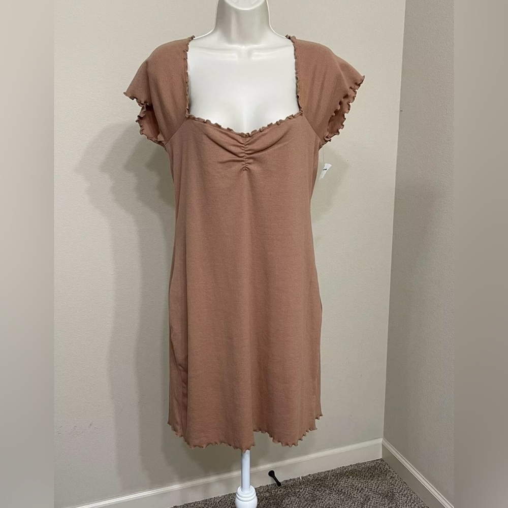 Abound Women’s Tan Short Sleeve Lettuce Edge Trim Soft Mini Dress s L